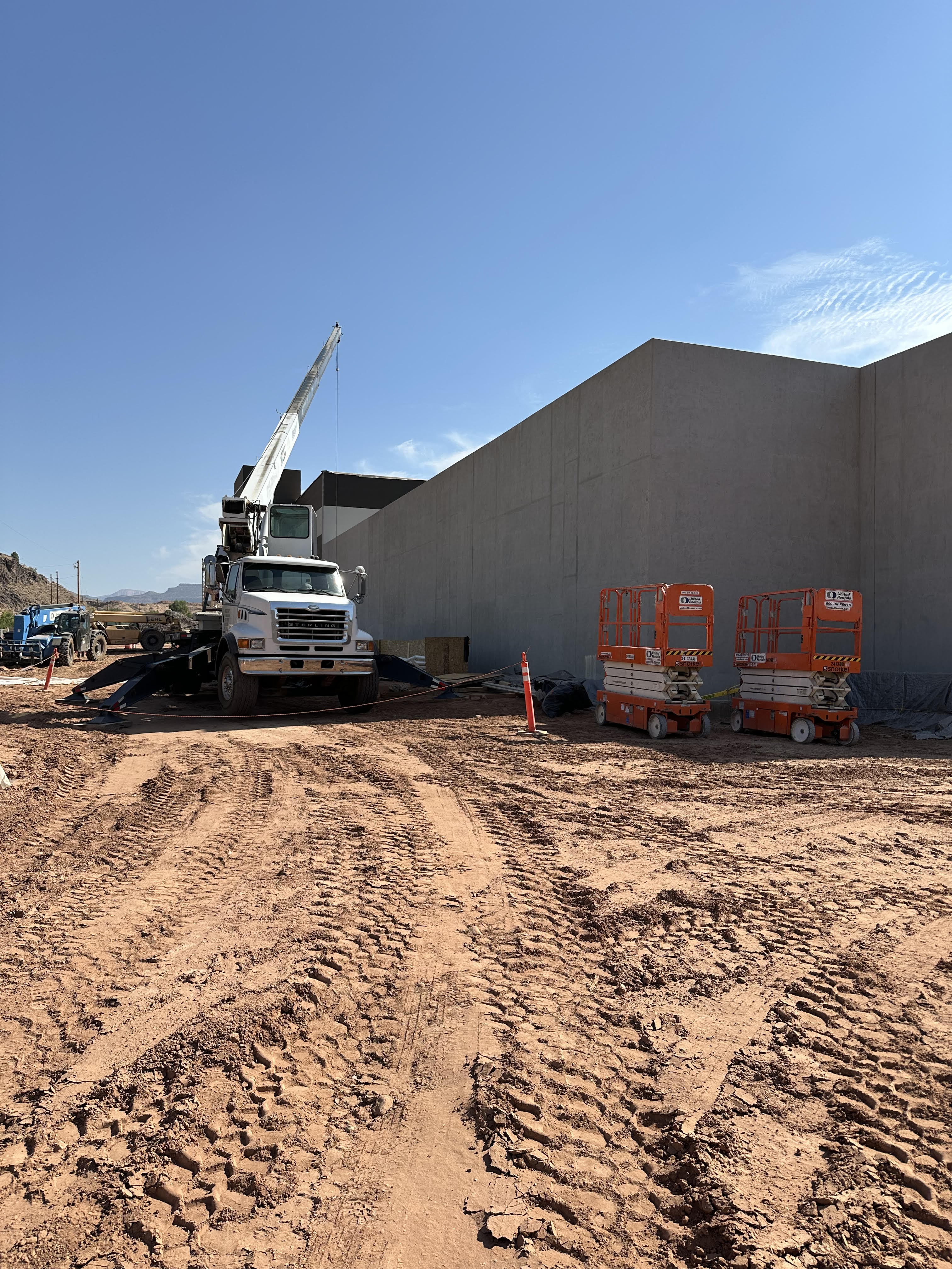 Mobile crane service